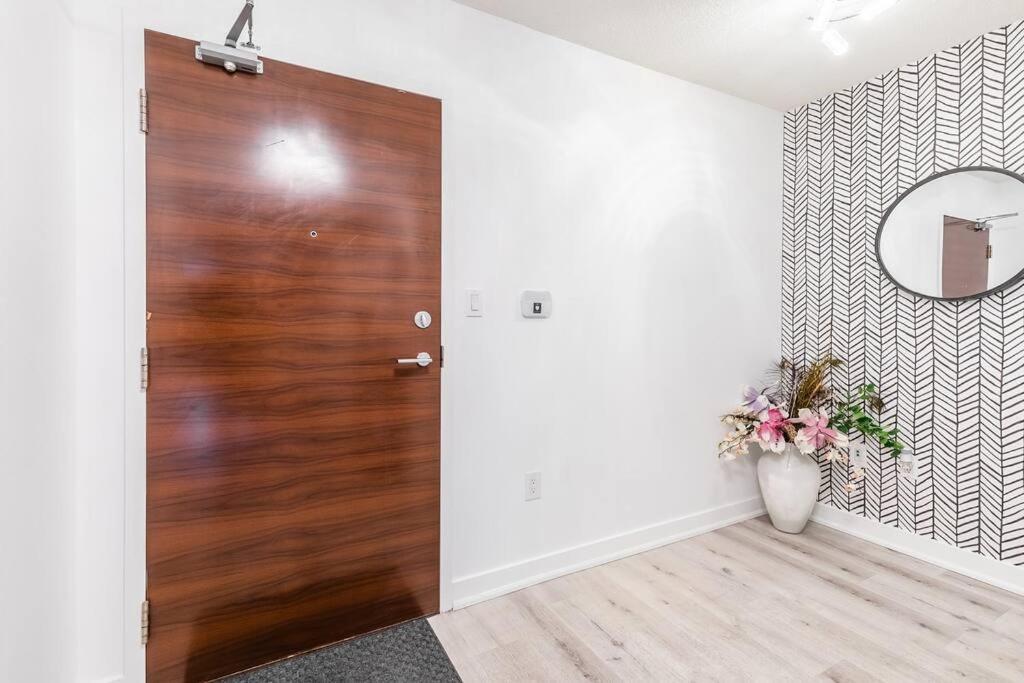 Luxury Suite Downtown Toronto Near Cn Tower المظهر الخارجي الصورة