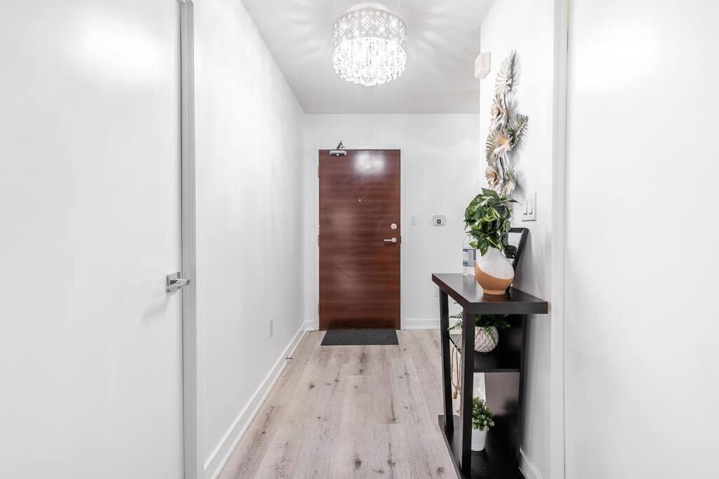 Luxury Suite Downtown Toronto Near Cn Tower المظهر الخارجي الصورة