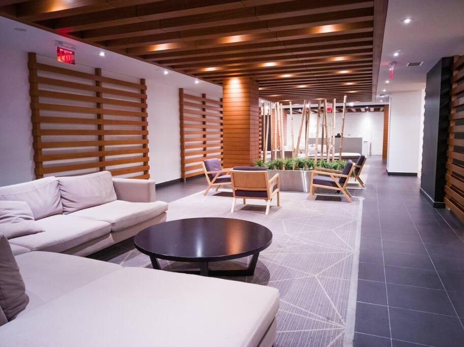 Luxury Suite Downtown Toronto Near Cn Tower المظهر الخارجي الصورة